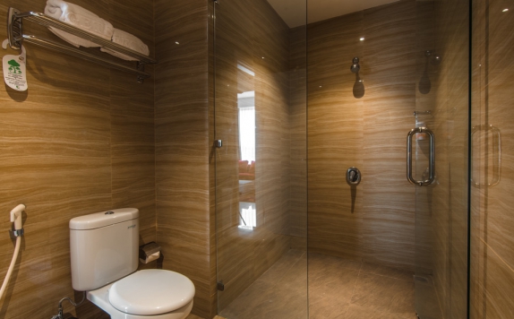 Bathroom di Gets Hotel Malang