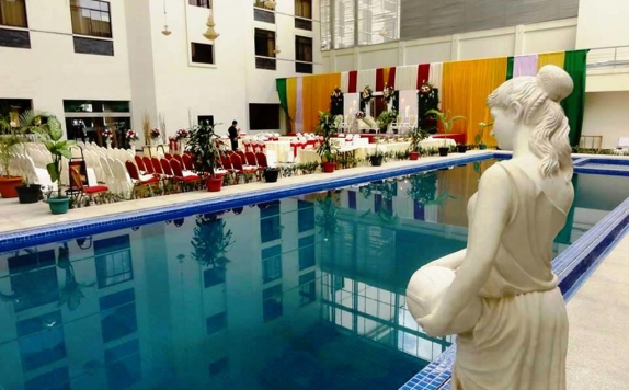 Swimming pool di GGi HOTEL