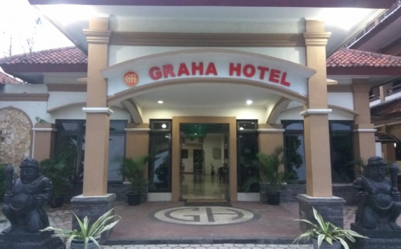 Eksterior di Graha Hotel Sragen