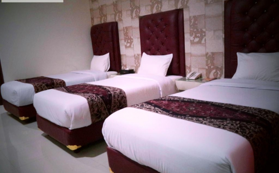 Guest room di Grand City Hotel Batu