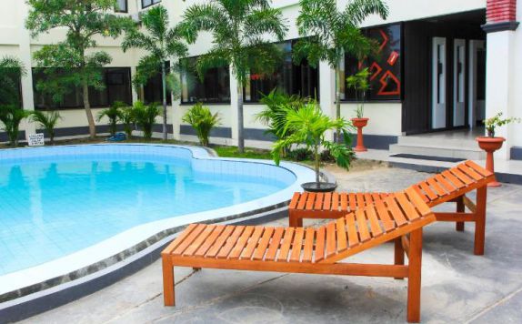 Swimming Pool di Grand Duta Hotel