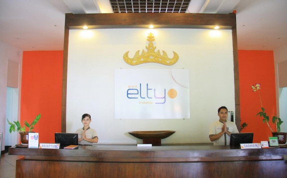 Receptionist di Grand Elty Krakatoa (ex. Kalianda Resort)