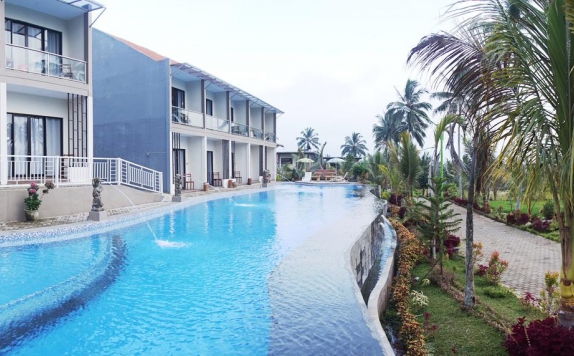 Swimming Pool di Grand Harvest Resort & Villas