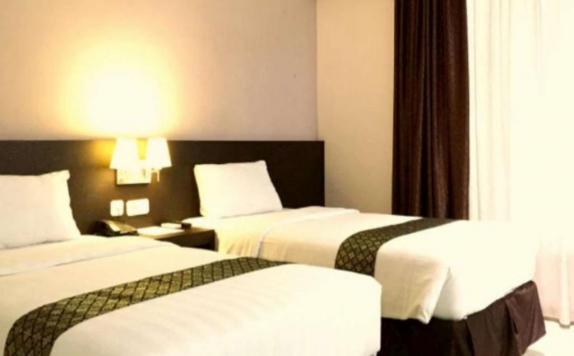 Guest room Twin Bed di Grand Hawaii Hotel Pekanbaru