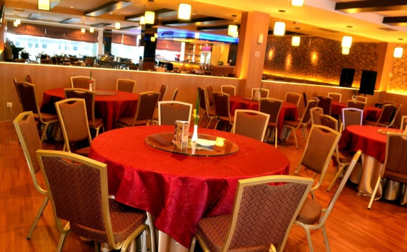 Restaurant di Grand Impression Hotel