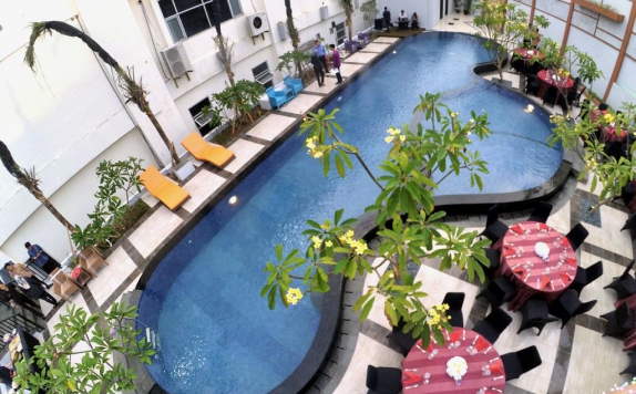 Swiming Pool di Grand Inna Muara Padang Hotel