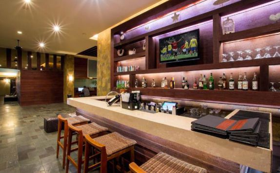 bar di Grand Ixora Kuta Resort