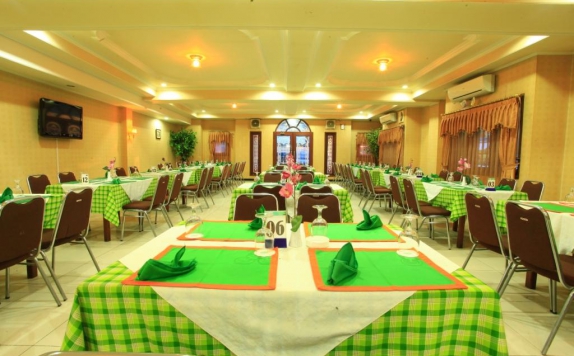 Restaurant di Grand Jamrud 2 Hotel