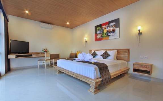 Tampilan Bedroom Hotel di Grand Kesambi Resort and Villa
