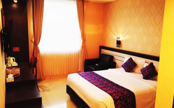 Tampilan Bedroom Hotel di Grand Madani Hotel