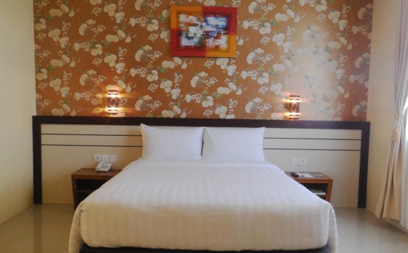 Tampilan Bedroom Hotel di Grand Madani Hotel