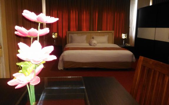 Bedroom di Grand Royal Taliwang