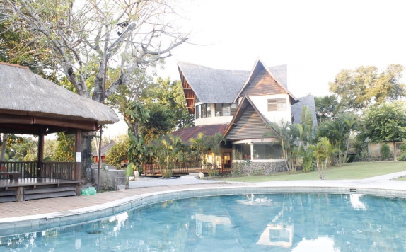 Swimming Pool di Green Umalas Resort