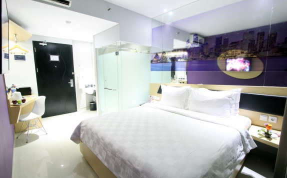 Bedroom di G Suites Surabaya