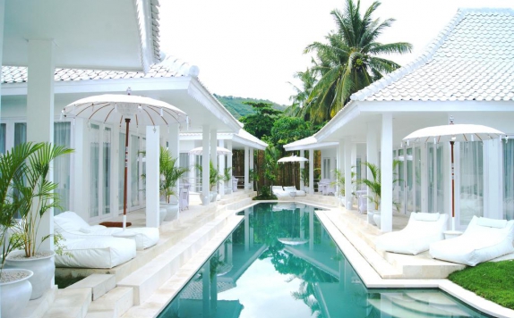 Swimming Pool di Harmony Villas Lombok