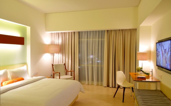 Guest room di Harris Hotel and Convention Bekasi