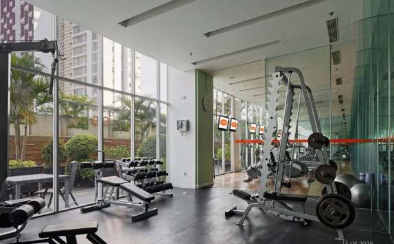 Gym di Harris Hotel & Conventions Kelapa Gading