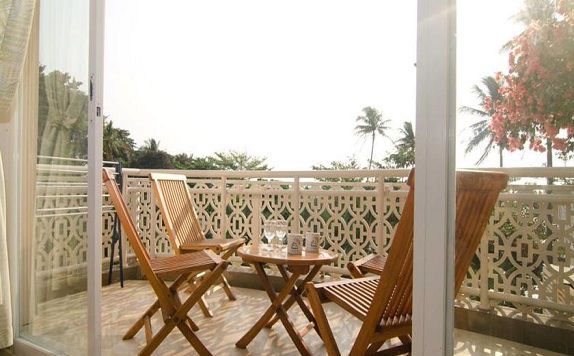 Balcony di Hawaii Resort & Spa by Club Bali