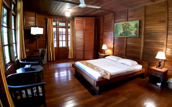 Tampilan Bedroom Hotel di Highland Resort & Nature Tours