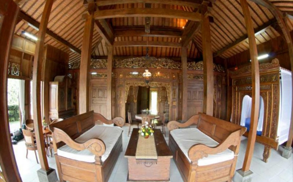 Interior di Hills Joglo Villa