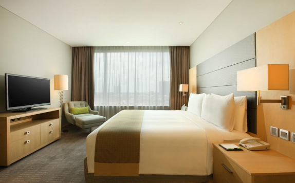 Guest Room di Holiday Inn Jakarta Kemayoran