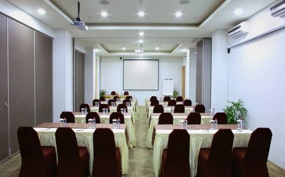 meeting room di Horison Jimbaran Hotel