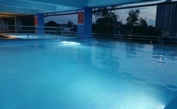 Swimming Pool di Horison Ultima King's Batam (formerly King's Hotel Batam)