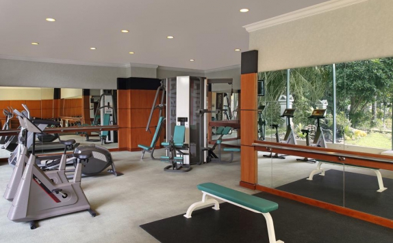Gym di Hotel Aryaduta Pekanbaru