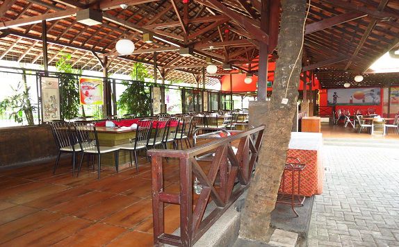 Restaurant di Hotel Batu Suki