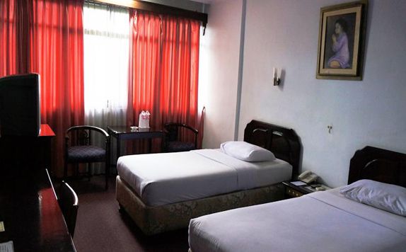 Room di Hotel Bumi Asih Palembang