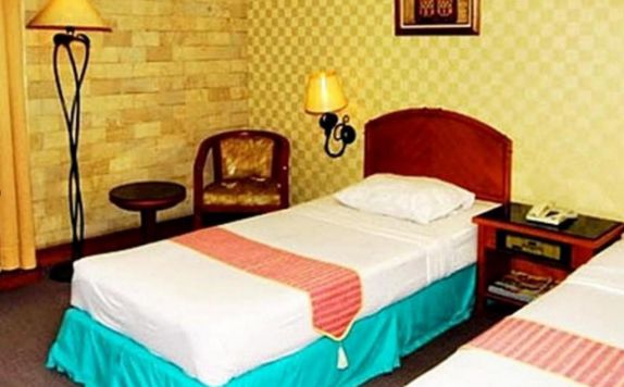 kamar tidur di Hotel Cipta 2 Mampang