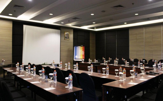 meeting room di Hotel Dafam Teraskita Jakarta