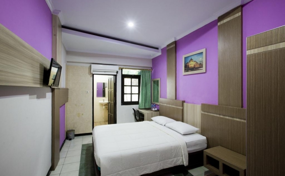 Tampilan Bedroom Hotel di Hotel Galuh Anindita
