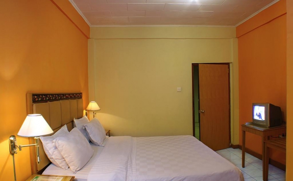 Tampilan Bedroom Hotel di Hotel Hangtuah