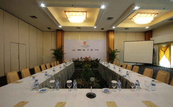 Meeting Room di Hotel Kaisar Jakarta