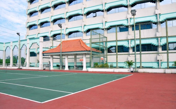 Tenis di Hotel Kartika Chandra