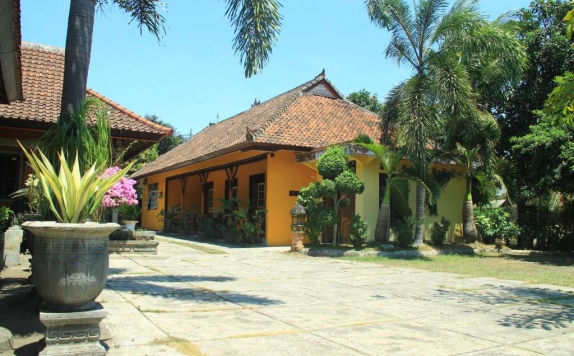 Tampilan Eksterior Hotel di Hotel Lestari Bali