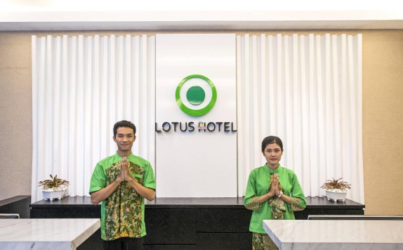 Resepsionis di Hotel Lotus
