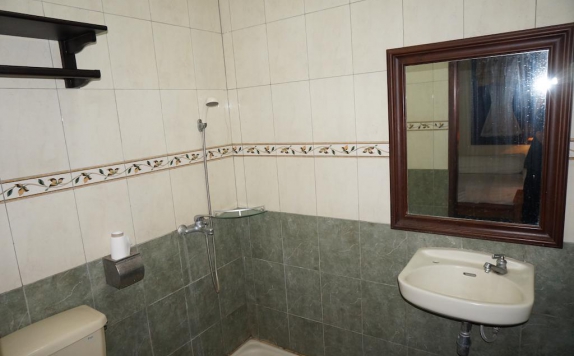 Bathroom di Hotel Omahkoe