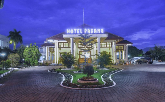 Eksterior di Hotel Padang