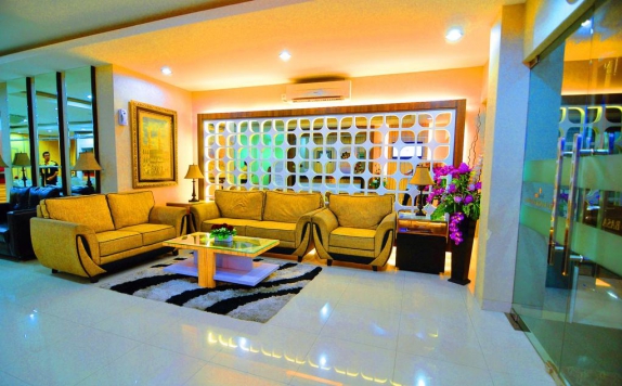 Lobby di Hotel Rangkayo Basa