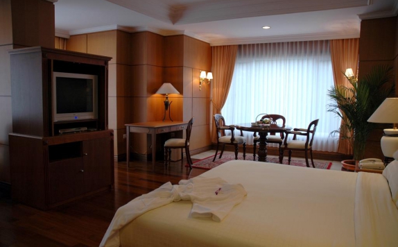 Guest Room di Hotel Royal Senyiur