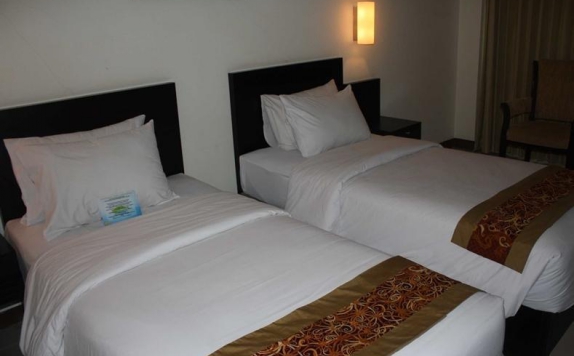 Twin Bed di Hotel Royal Victoria Sangatta