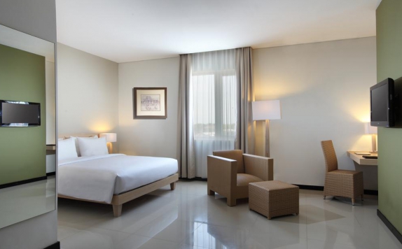 Guest room di Hotel Santika Bengkulu