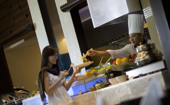 Food and Beverages di Hotel Santika Premiere Slipi Jakarta