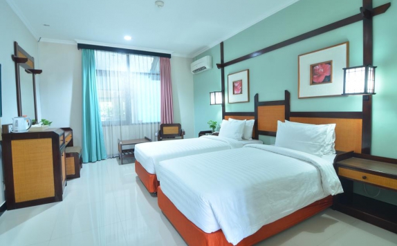 Tampilan Bedroom Hotel di Hotel Sofia Juanda