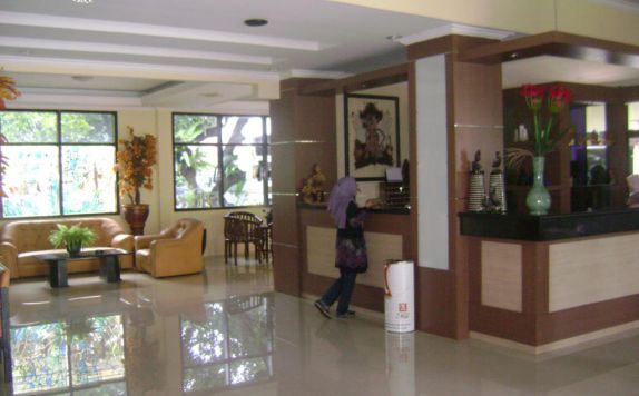 Lobby Hotel di Hotel Tampiarto Plaza