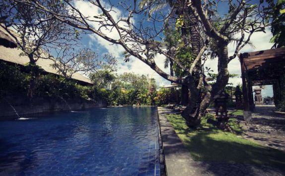 swimming pool di Hotel Tugu Bali Canggu