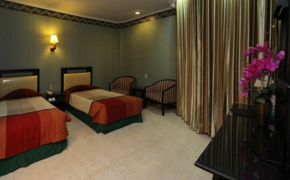 Twin bed di Hotel Yasmin Makassar