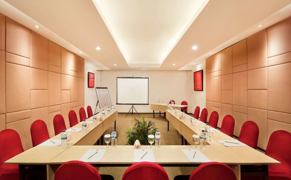 Meeting room di Ibis Solo